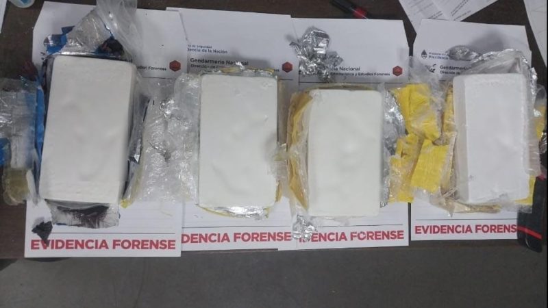 Uno de los detenidos transportando 3 kgs. de cocaína en Resistencia es personal de Gendarmería Nacional