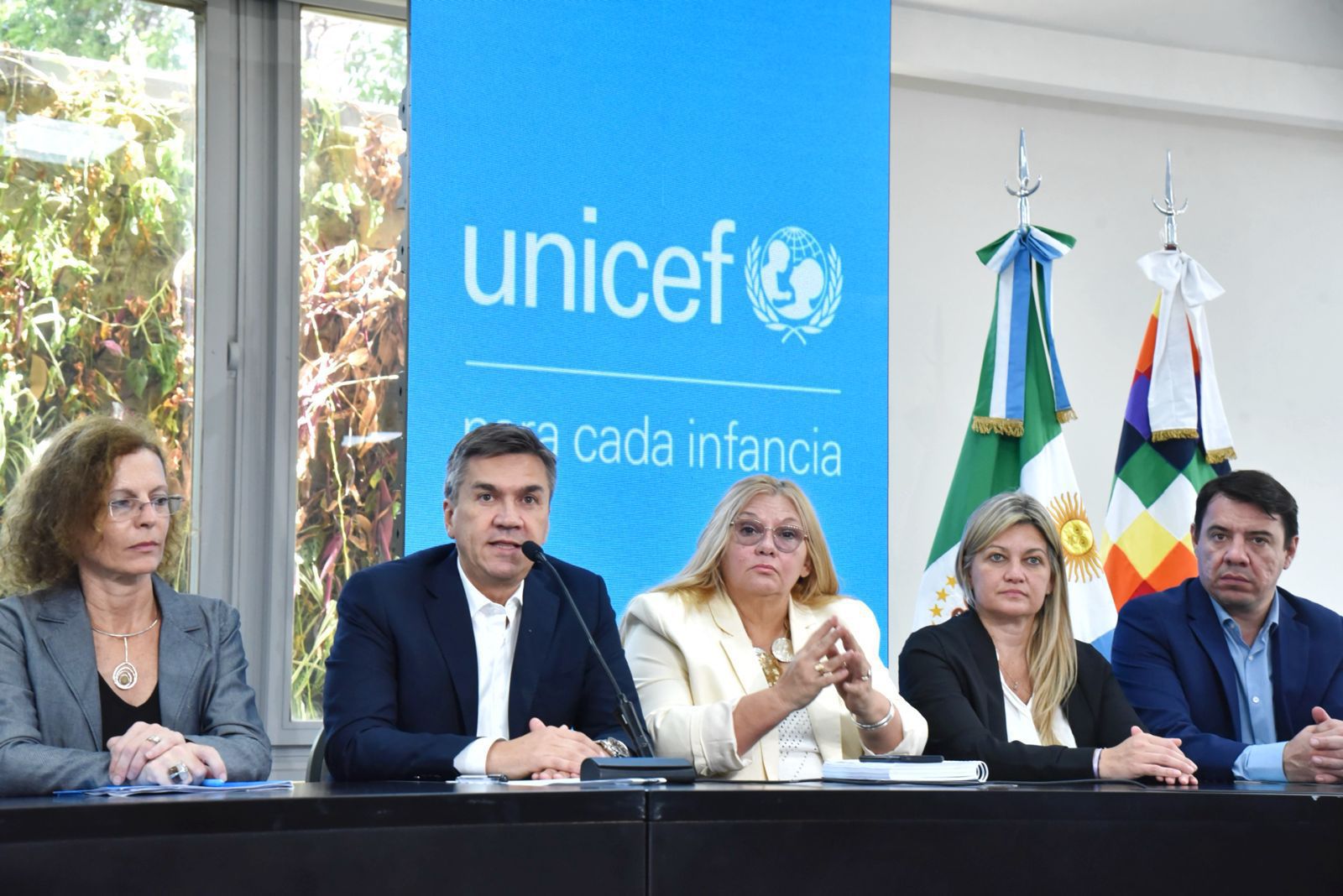 Zdero, junto a UNICEF Argentina, acompañaron la distinción a ocho localidades chaqueñas por el trabajo en el programa «MUNA»