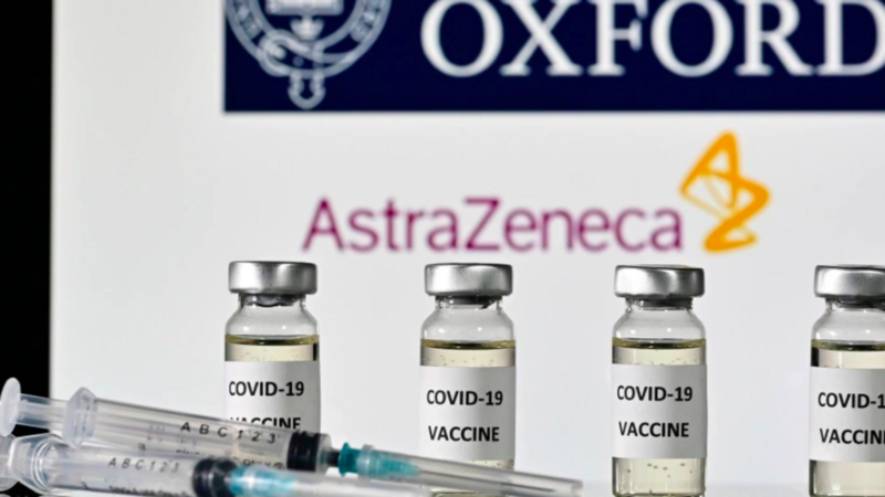 Europa detiene la comercialización de la vacuna de AstraZeneca contra el covid
