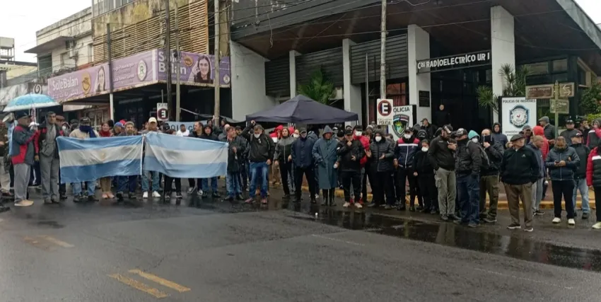 Misiones: denunciaron por «sedición» a policías que tomaron Comando Radioeléctrico