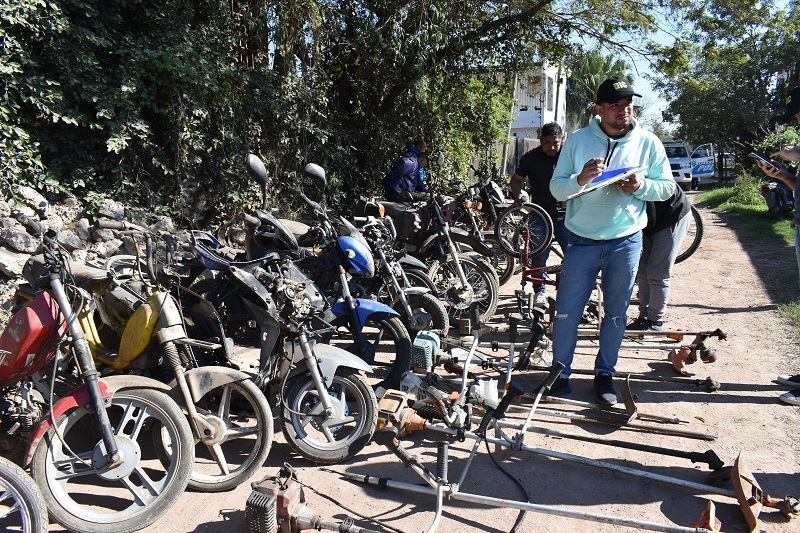 Dan con un desarmadero de motos en Resistencia donde encuentran 24 vehiculos desmantelados