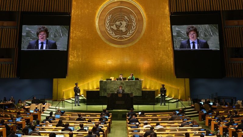 Milei atacó a la ONU, pero evitó confrontar con China