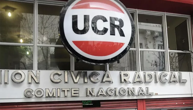 La UCR suspendió «preventivamente» a cuatro diputados que apoyaron el veto de Javier Milei