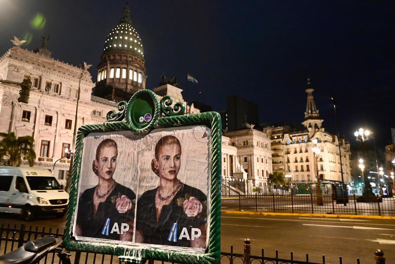 El peronismo conmemora el Día de la Lealtad cruzado por la interna