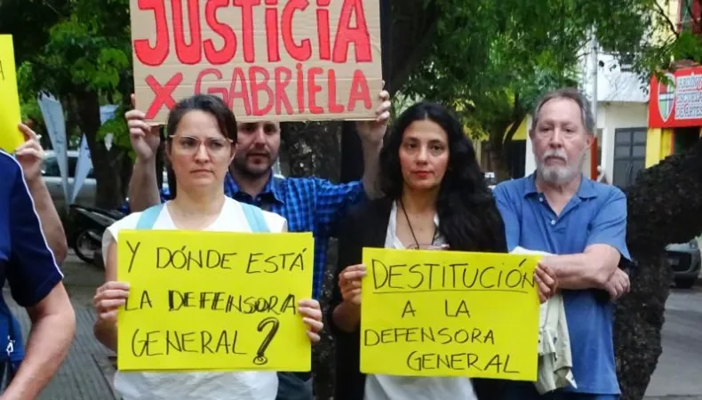 Trabajadora Judicial internada a la fuerza: «Evidentemente a alguien molesta y la respuesta a su denuncia fue internarla»