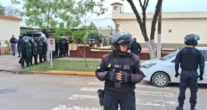 Tito Lopez a cargo del Servicio Penitenciario Federal: Fue trasladado esta mañana a la U.7