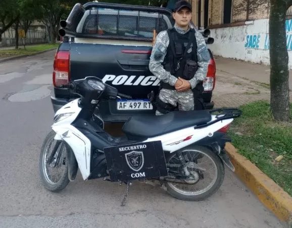 Resistencia: Lo detuvieron en pleno centro por intentar robarle el celular a un adolescente