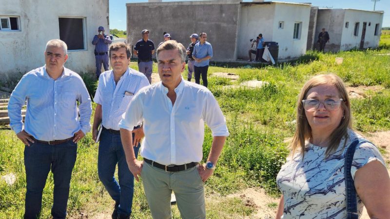 El gobernador Zdero encabezó un operativo cercano a Margarita Belen donde se donaron terrenos y viviendas: “Las tierras de Barraza las vamos a recuperar»