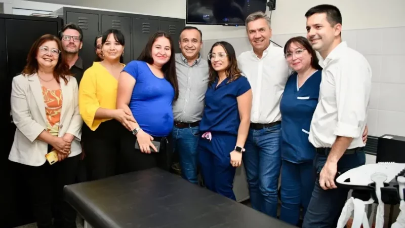 Saenz Peña: Zdero puso en funcionamiento la sala de atención cardiológica y habilitó el sistema digital de turnos para el Hospital 4 de Junio