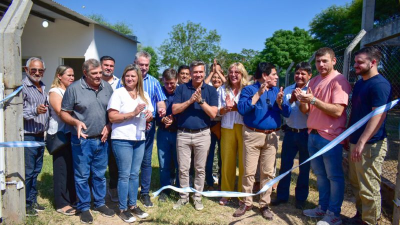 Misión Nueva Pompeya: Zdero habilitó planta envasadora de agua