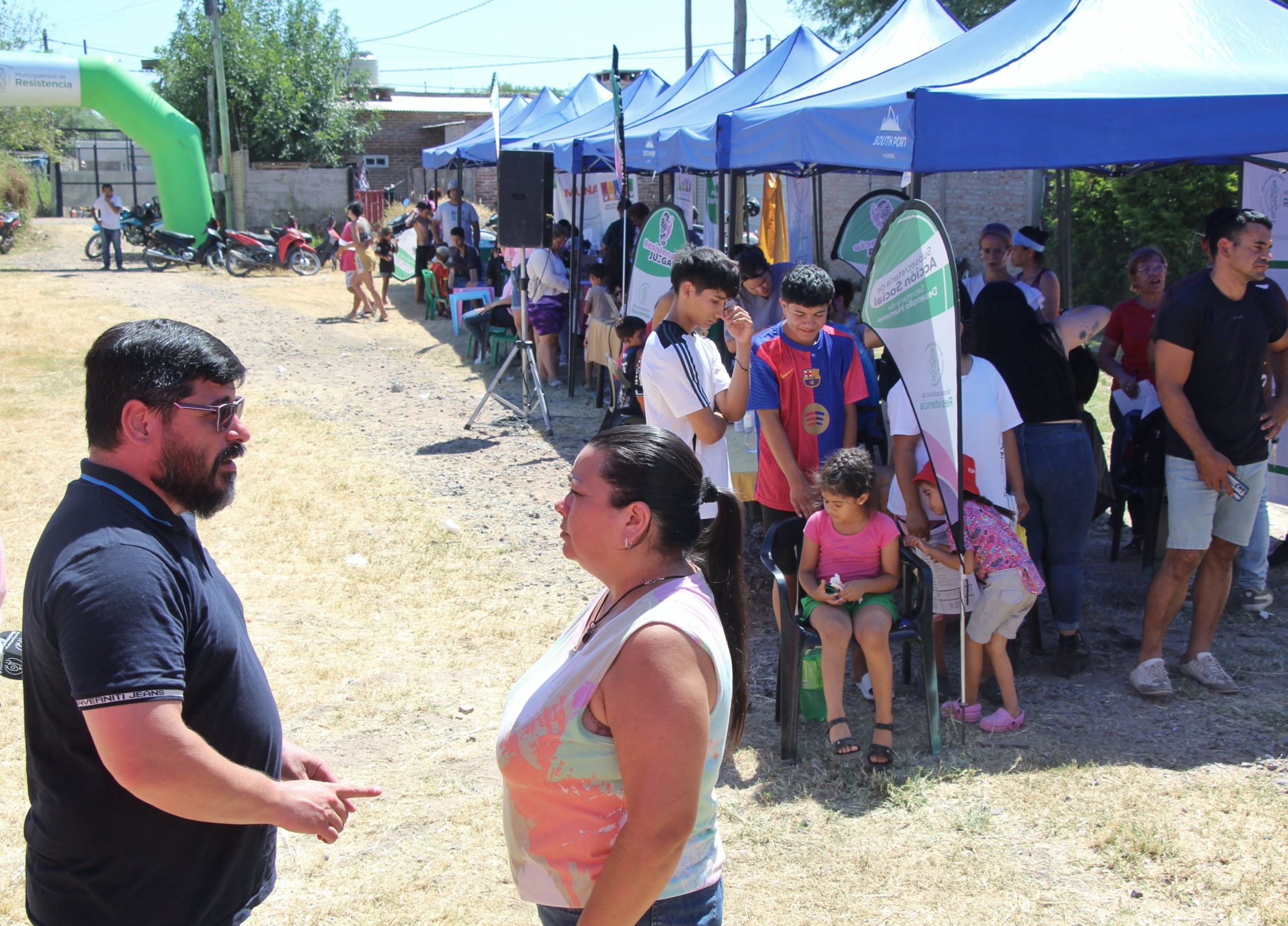 Vacaciones en tu barrio: Cientos de chicos del Barrio Nuevo Amanecer disfutaron de los juegos y entretenimiento aportados por el Municipio