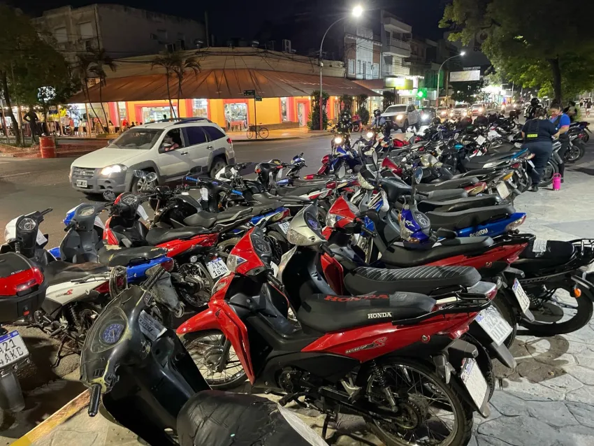 La Municipalidad de Resistencia secuestró más de 100 motos en una hora por falta de cascos