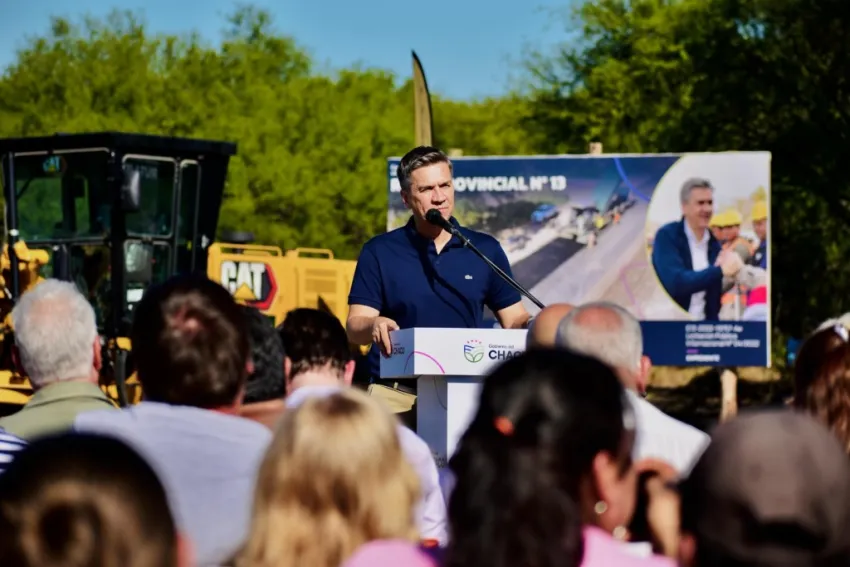 El Gobernador dio inicia a la obra de pavimentación de la Ruta Provincial Nº 13 entre Cote-Lai y Charadai