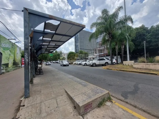 Continua el paro de colectivos en Resistencia