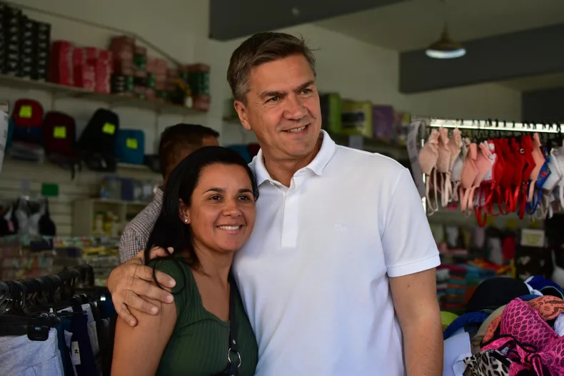 Zdero y Ferro de recorrida por la peatonal de Resistencia: Los vecinos se alegran de que por fin hay gente nueva y que no son los mismos de siempre»