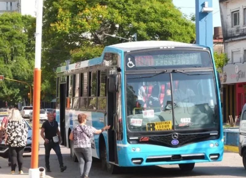 Los choferes aceptaron cobrar en cuotas y se suspende el Paro de colectivos