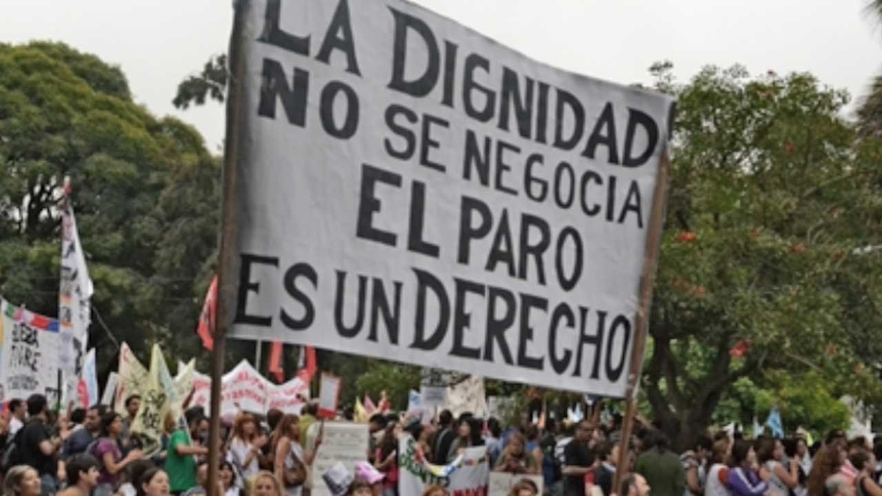 La Justicia suspendió el decreto que reglamenta el derecho de huelga