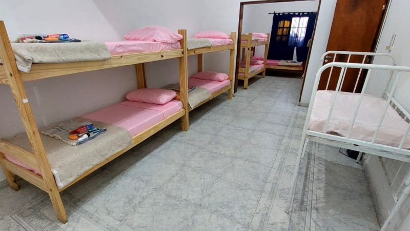 El Gobierno provincial refuerza la asistencia a personas en situación de calle mediante una red de dispositivos de albergue y contención integral