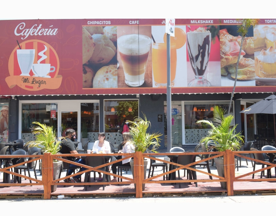 Ordenan desde el Municipio, retirar los balcones gastronómicos