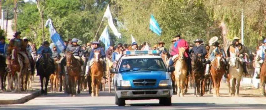 Más de 400 efectivos policiales estarán a cargo de custodiar la Cabalgata de la Fé