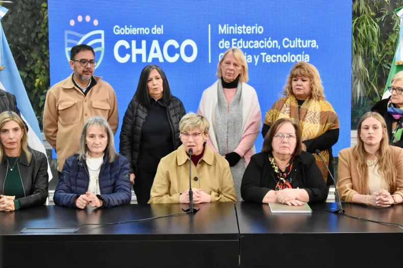 Hasta muertos: Educación denuncia que docentes «ñoquis» y que viven fuera de país seguían cobrando sus sueldos