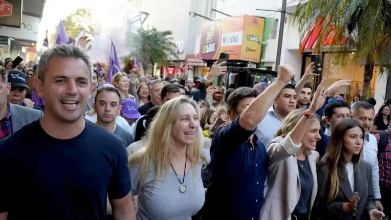 Agresión a periodistas en Corrientes: denuncian a la custodia de Karina Milei
