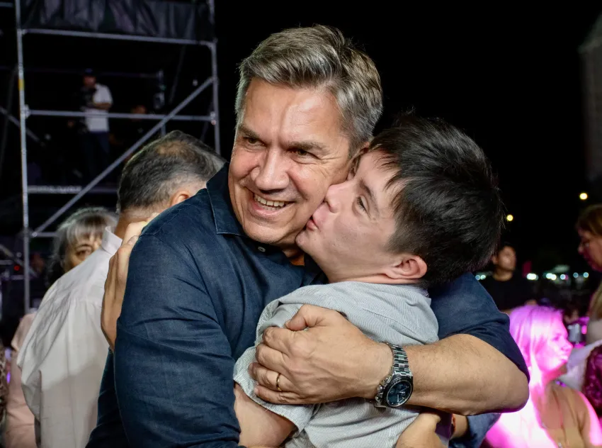 Zdero continua entre los gobernadores con mejor imagen
