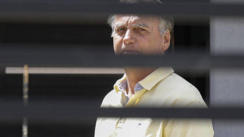 Condenan a Bolsonaro a 27 años de prisión por el intento de golpe a Lula