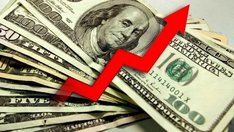 El dólar toca el techo y el Ministerio de Economía se gasta los últimos fondos del Tesoro para frenarlo