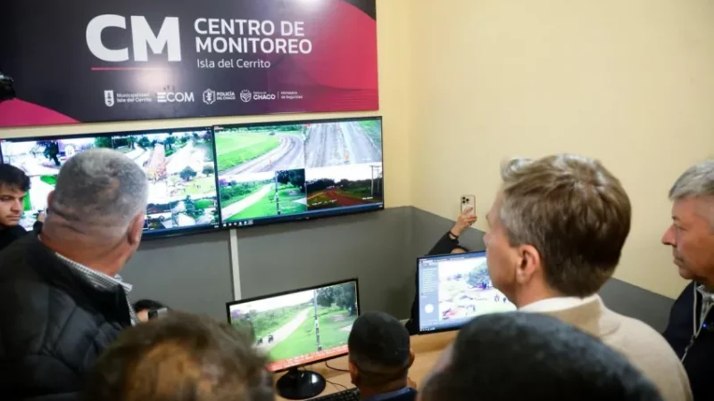 Zdero inauguró el nuevo Centro de Monitoreo de la Isla de Cerrito compuesto por cámaras nuevas, propiedad del municipio, y cámaras domo