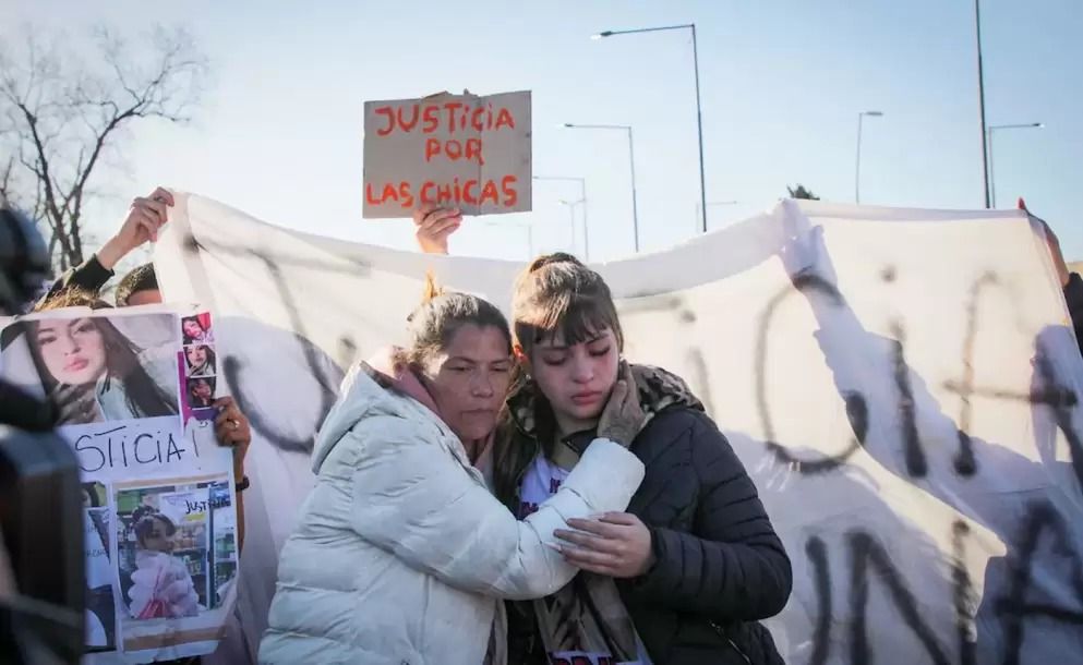 Triple crimen: La madre de Morena denuncia encubrimiento por parte de la Policia