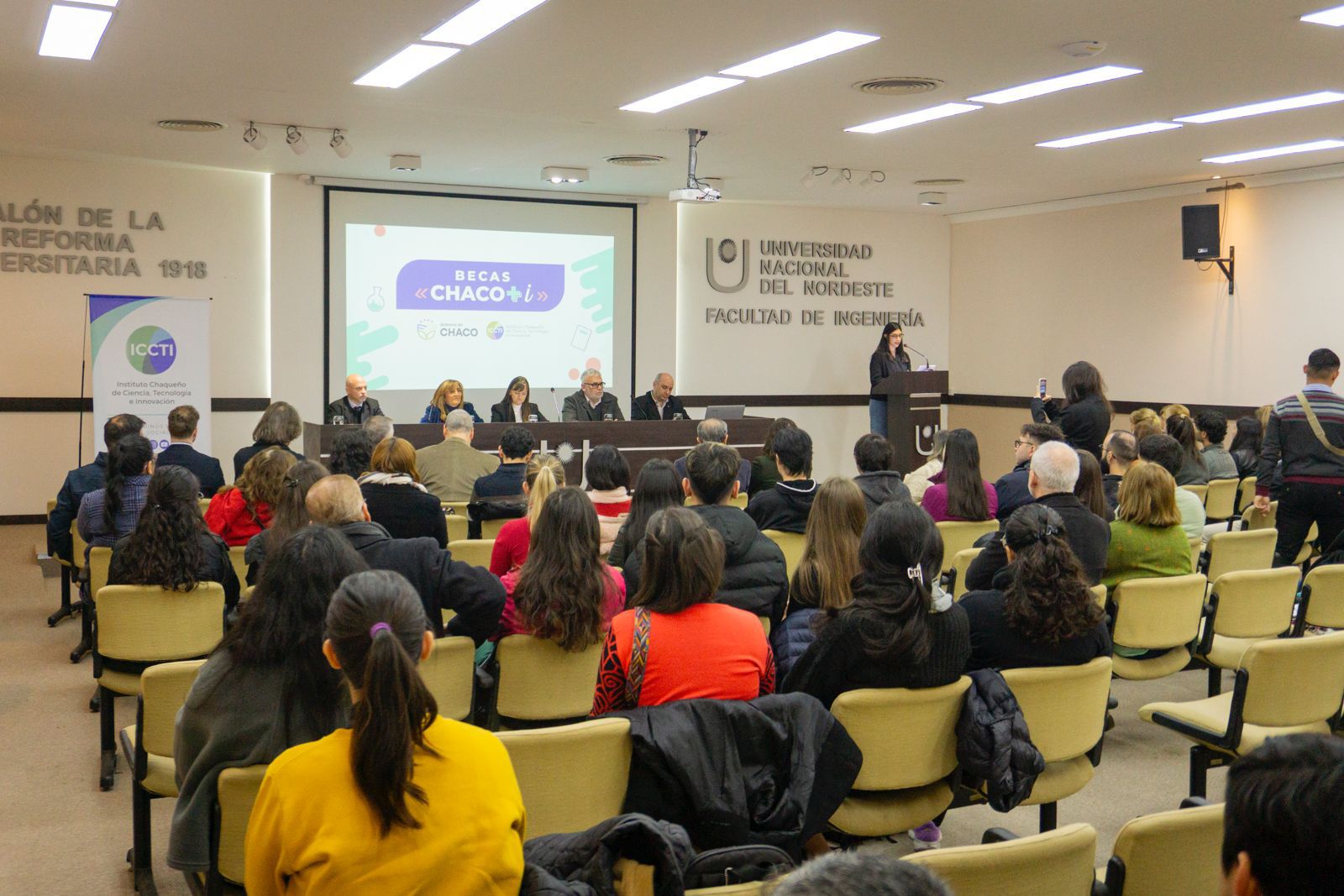 El Instituto Chaqueño de Ciencia, Tecnología e Innovación (ICCTI) abre la inscripción para las “Becas Chaco + i”, destinada a estudiantes avanzados
