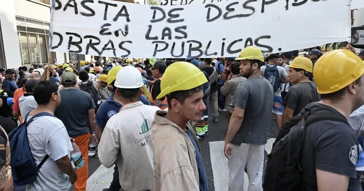 Desde que asumió Milei, casi 300 mil personas pidieron el seguro de desempleo