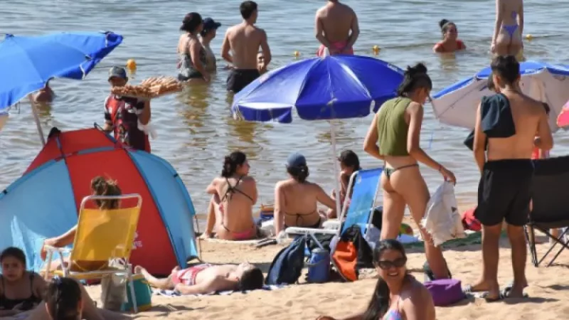 Más de 5.000 visitantes en la apertura de la Temporada de las playas correntinas