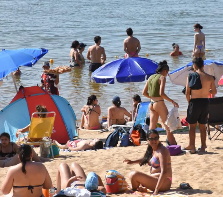Más de 5.000 visitantes en la apertura de la Temporada de las playas correntinas