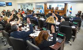 El Parlamento sancionó el aumento del 2% a los aportes de trabajadores públicos al Fondo de Alta Complejidad