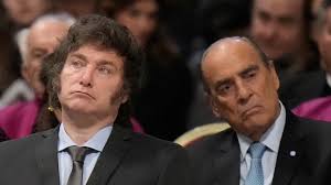 Francos, afuera!:  Renunció como jefe de Gabinete y Adorni ocupará su lugar