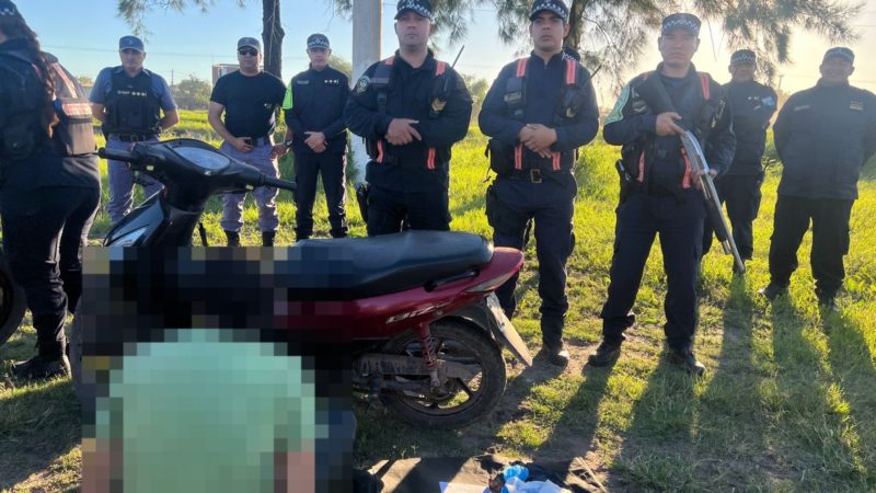 MOTORISTAS DE CAMINERA INTERCEPTARON A UN MOTOCICLISTA CON CASI MEDIO KILO DE COCAÍNA