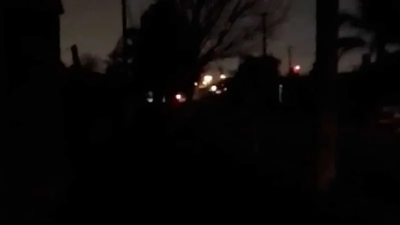 Indignación en Barranqueras: vecinos de Villa Concepción llevan más de cuatro horas sin luz y denuncian abandono de SECHEEP