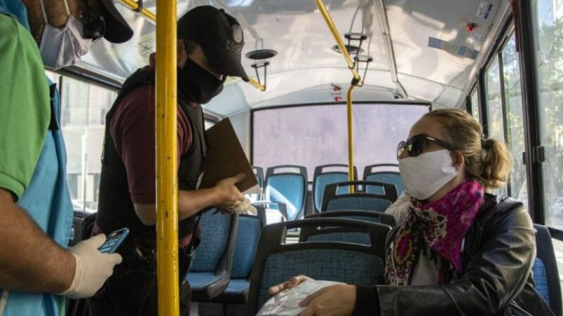 Recomiendan usar barbijo en lugares cerrados ante el avance del virus de la gripe H3N2