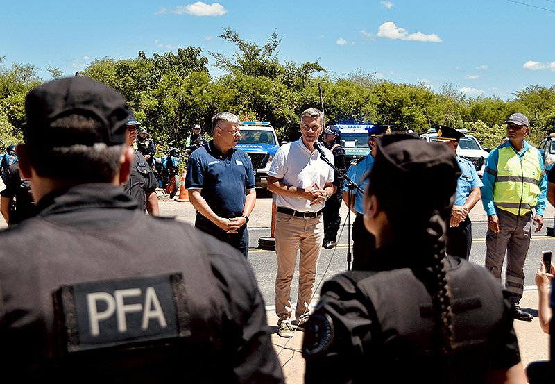 Zdero lanzó el operativo “Frontera Húmeda” desde Puerto Eva Perón para reforzar la seguridad y combatir el narcotráfico