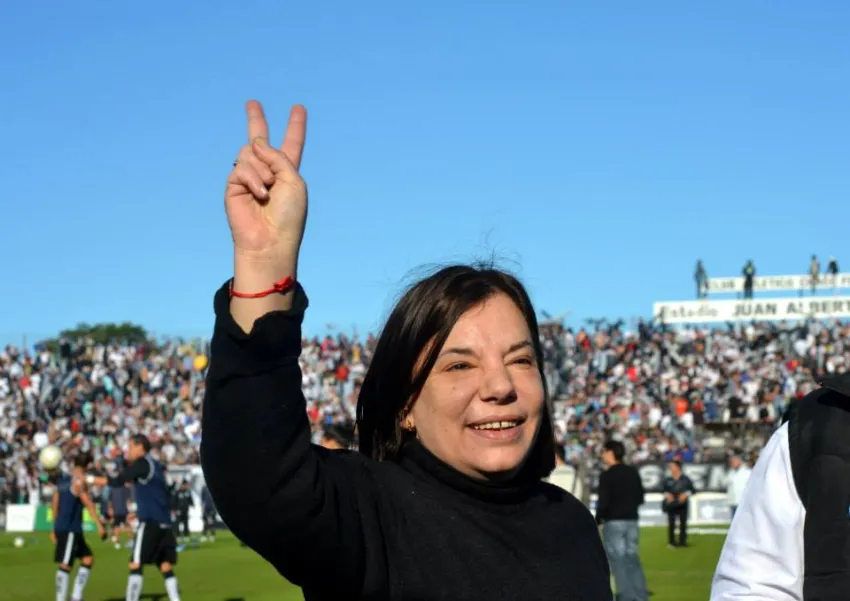 Conmoción en la provincia: La ex-diputada Sandra Mendoza pelea por su vida y su estado es crítico