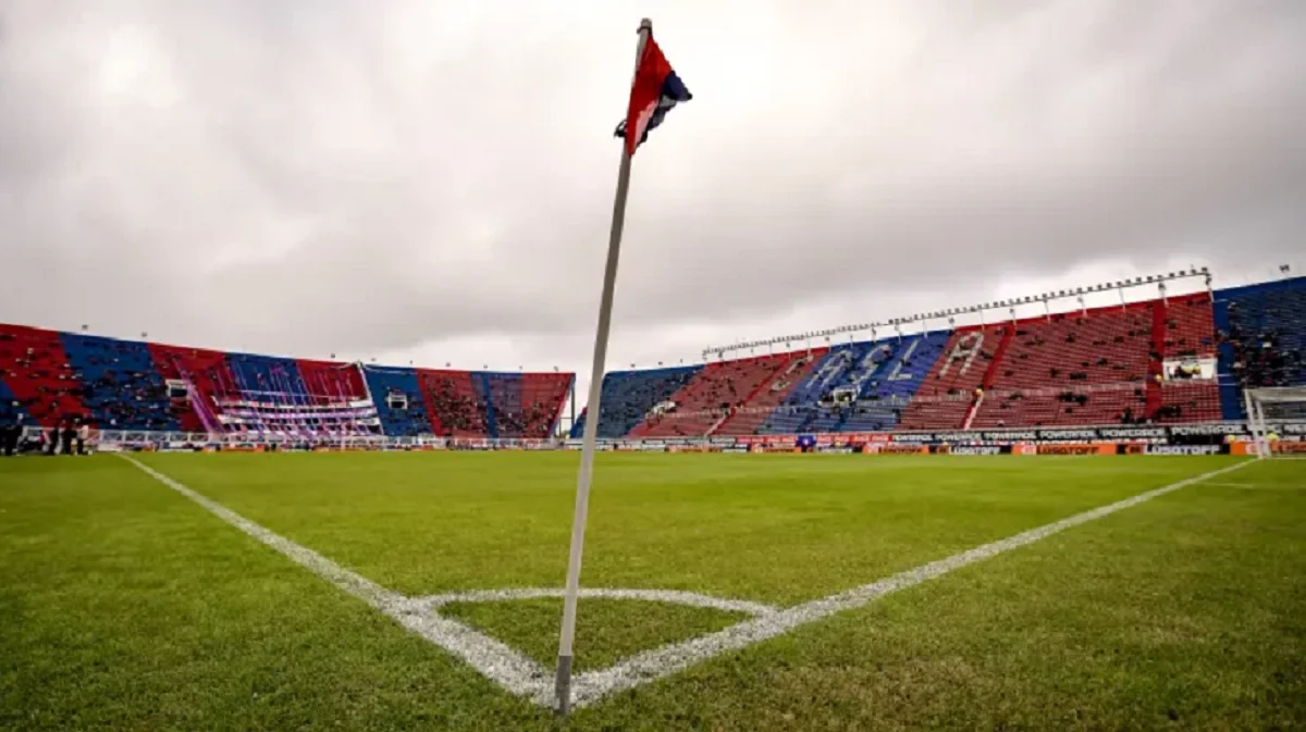 El fútbol argentino entra en zona de silencio: la AFA ratificó el paro y la fecha 9 pasa para mayo