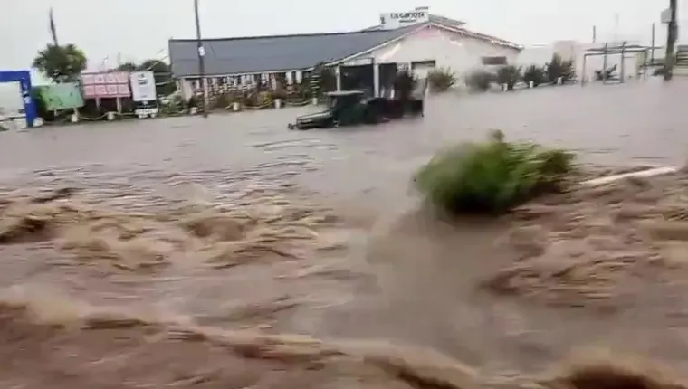 Caos en Mar del Plata: Un diluvio de apenas siete minutos inundó varios barrios de la ciudad