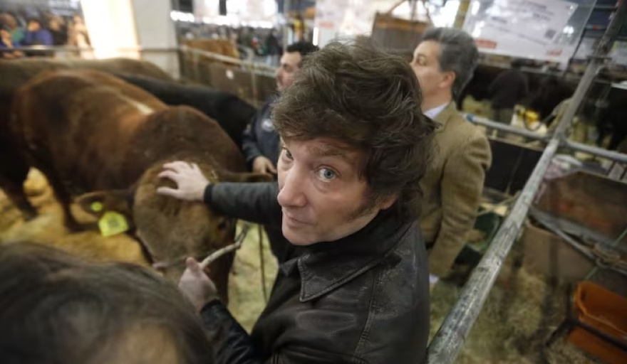 El campo estalla contra Milei: denuncian el «secuestro» de 189 mil millones de pesos para obras hídricas