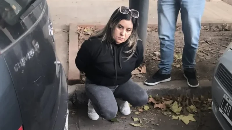 Una llamada a una amiga la delató: así detuvieron en Buenos Aires a la falsa médica que operaba en Chaco