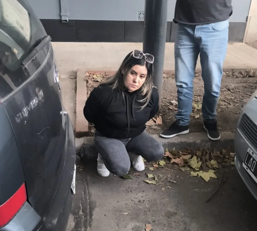 Una llamada a una amiga la delató: así detuvieron en Buenos Aires a la falsa médica que operaba en Chaco