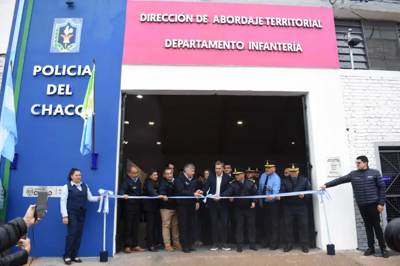 Zdero inauguró la sede de Infantería en Resistencia: «Se encargaron de que no haya más piquetes y hoy reconocemos esa labor»