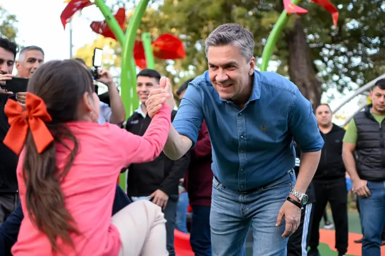 Renovación urbana: inauguraron la remodelación integral de la Plaza 12 de Octubre en Resistencia