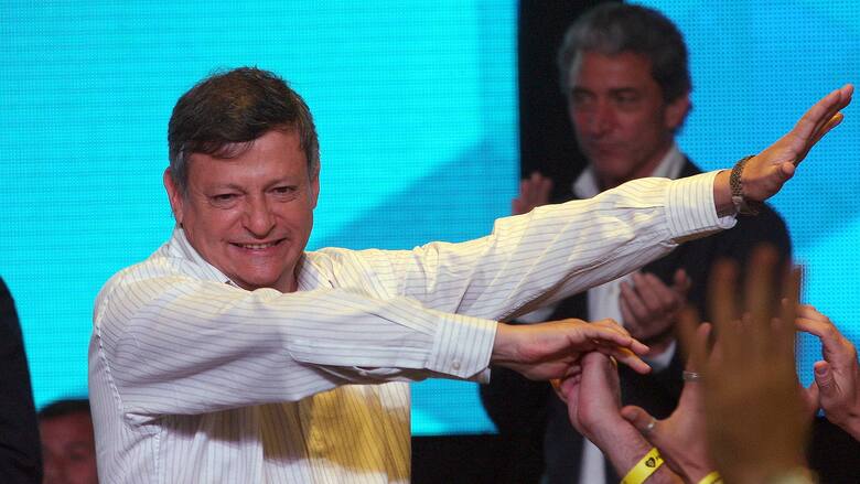 Preocupación por la salud de Domingo Peppo: el exgobernador sigue internado en estado grave y reservado